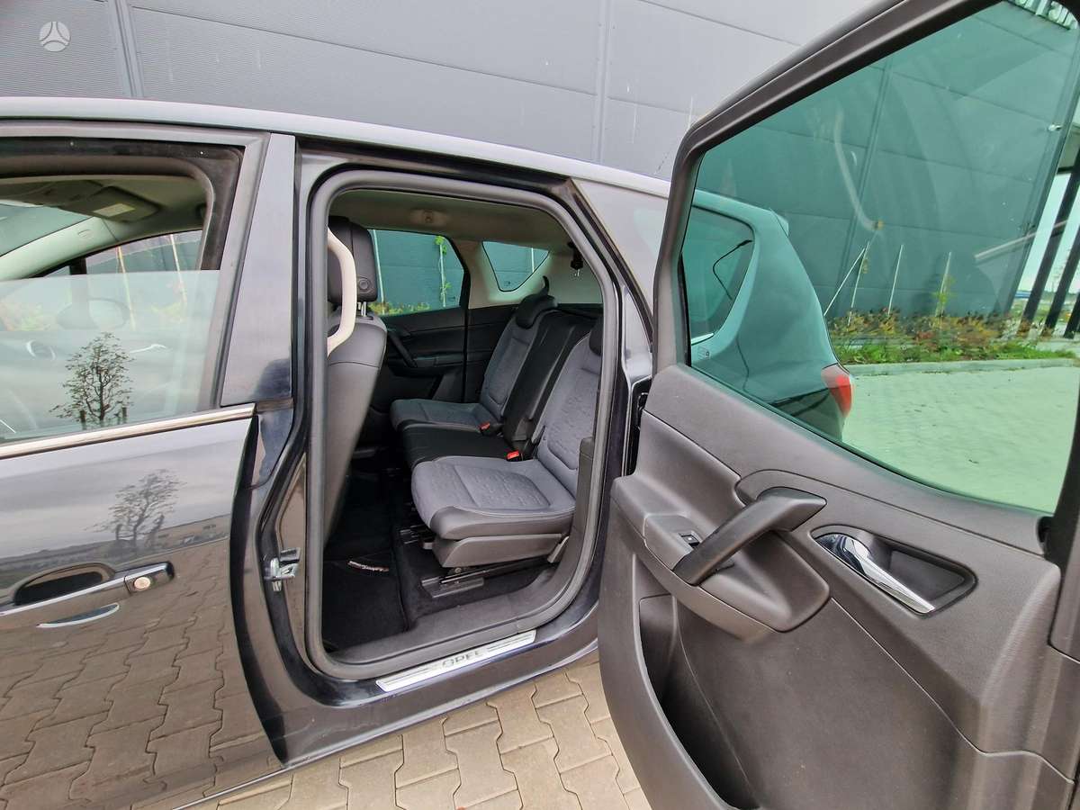 Opel Meriva 2015 — фото 18