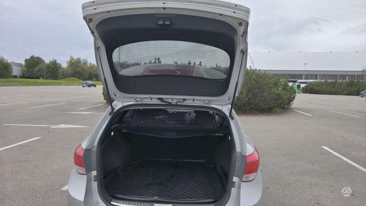 Hyundai i40 2012 — photo 11