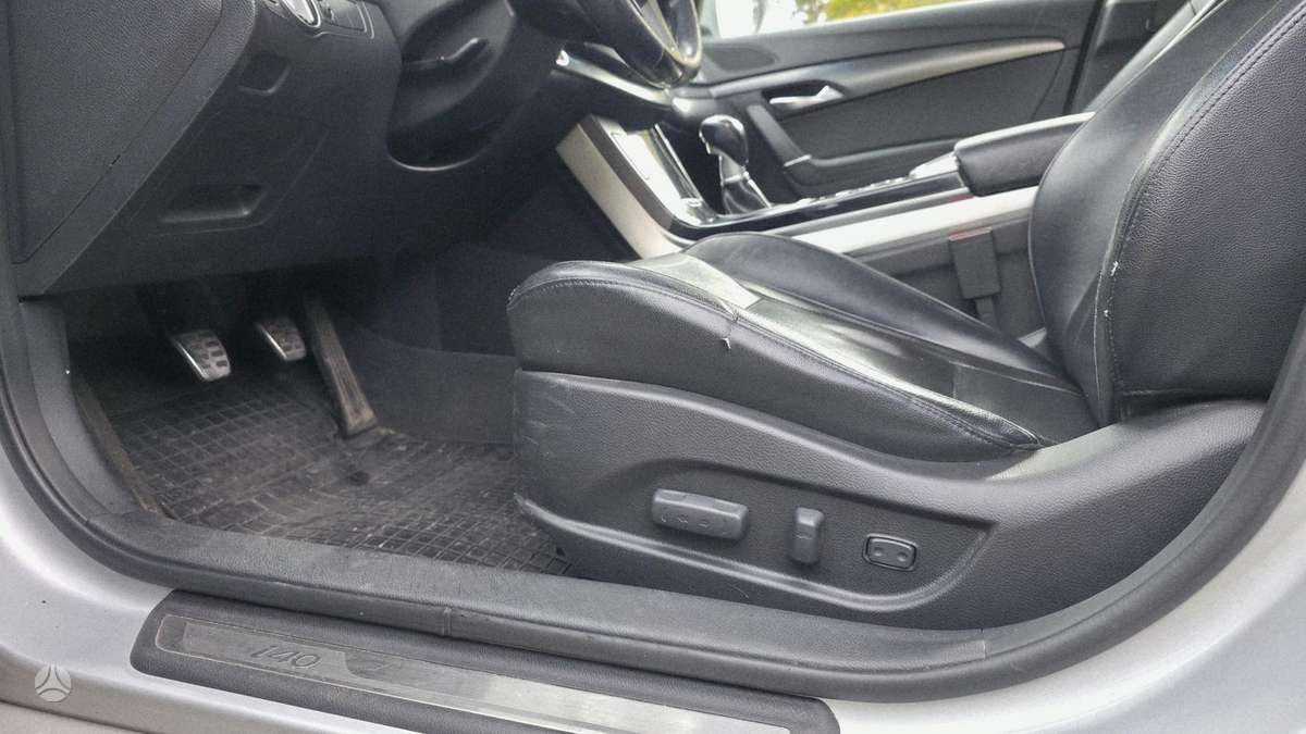 Hyundai i40 2012 — photo 12