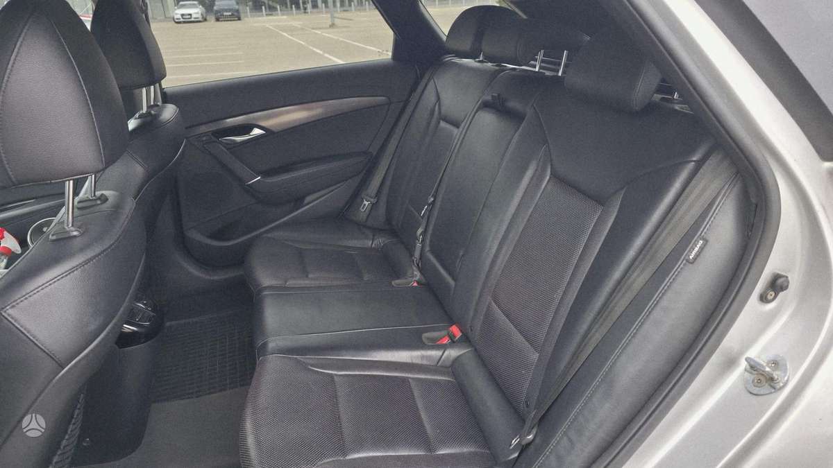 Hyundai i40 2012 — photo 8
