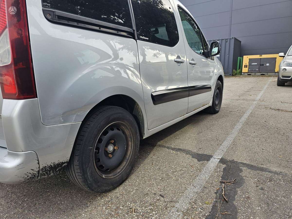 Citroen Berlingo 2012 — photo 7