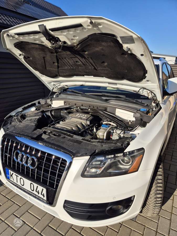 Audi Q5 2010 — photo 11