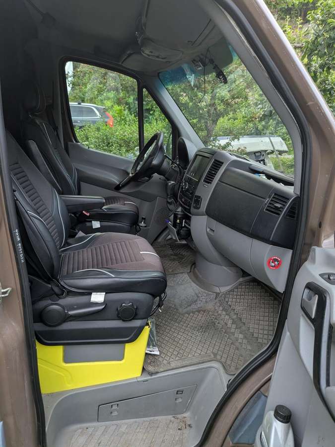 Mercedes-Benz Sprinter 2009 — photo 7