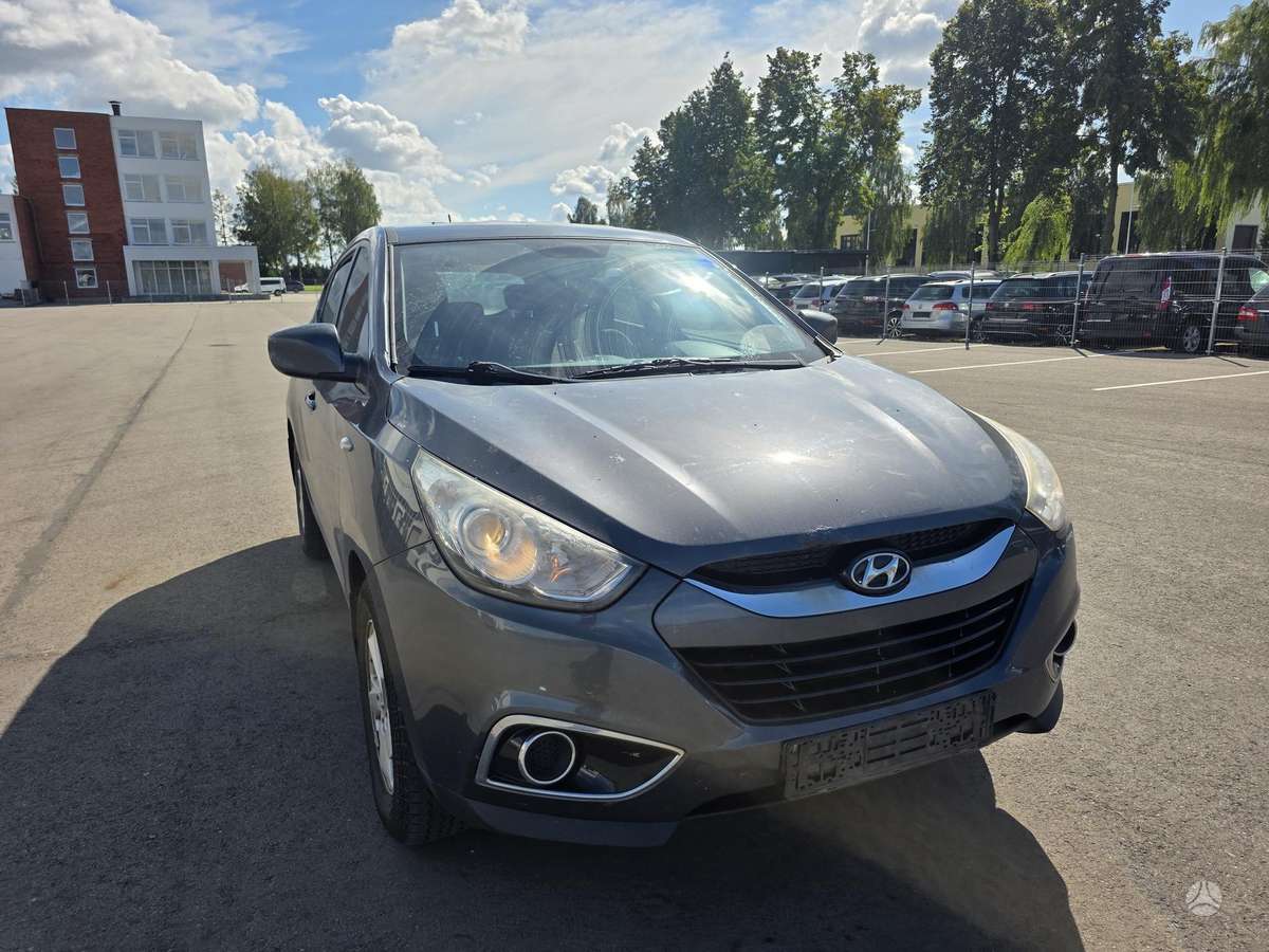 Hyundai ix35 2010 — photo 22
