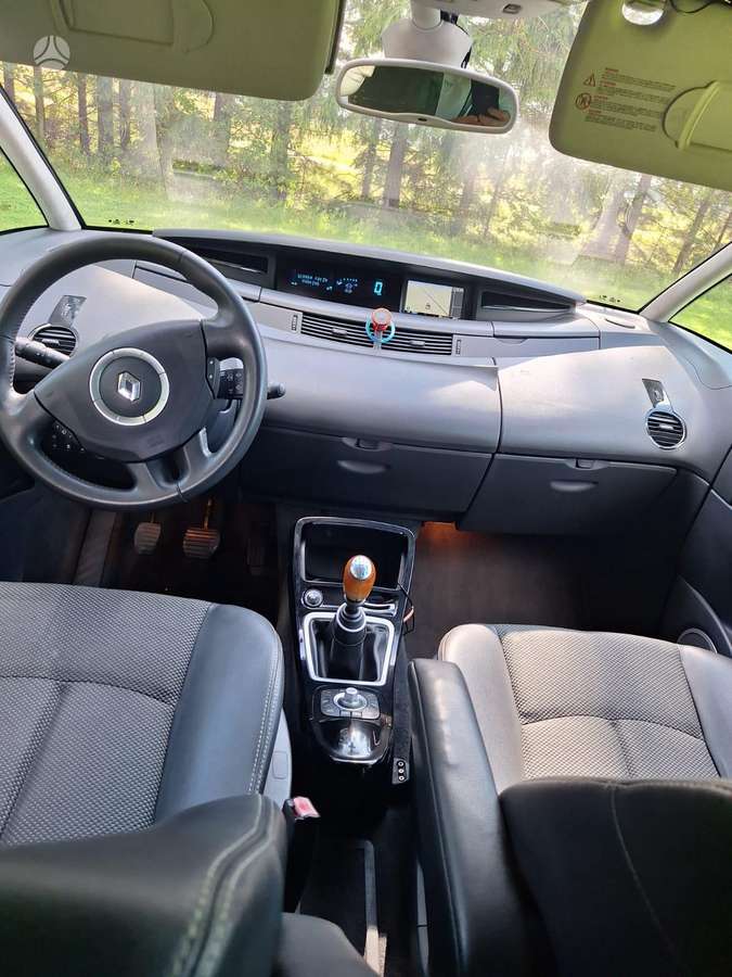 Renault Grand 2012 — photo 6