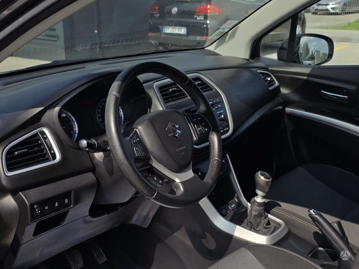 Suzuki SX4 2015 — photo 12