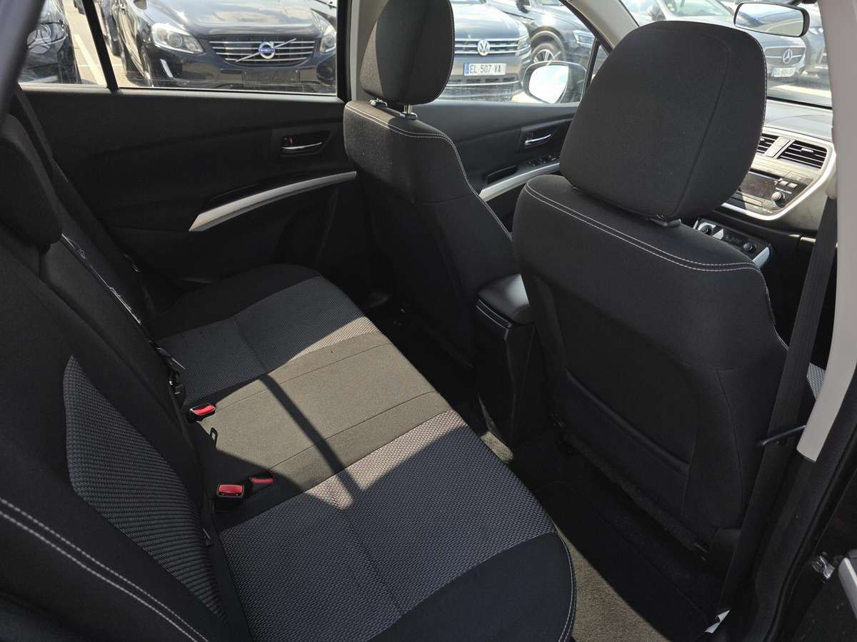 Suzuki SX4 2015 — photo 19