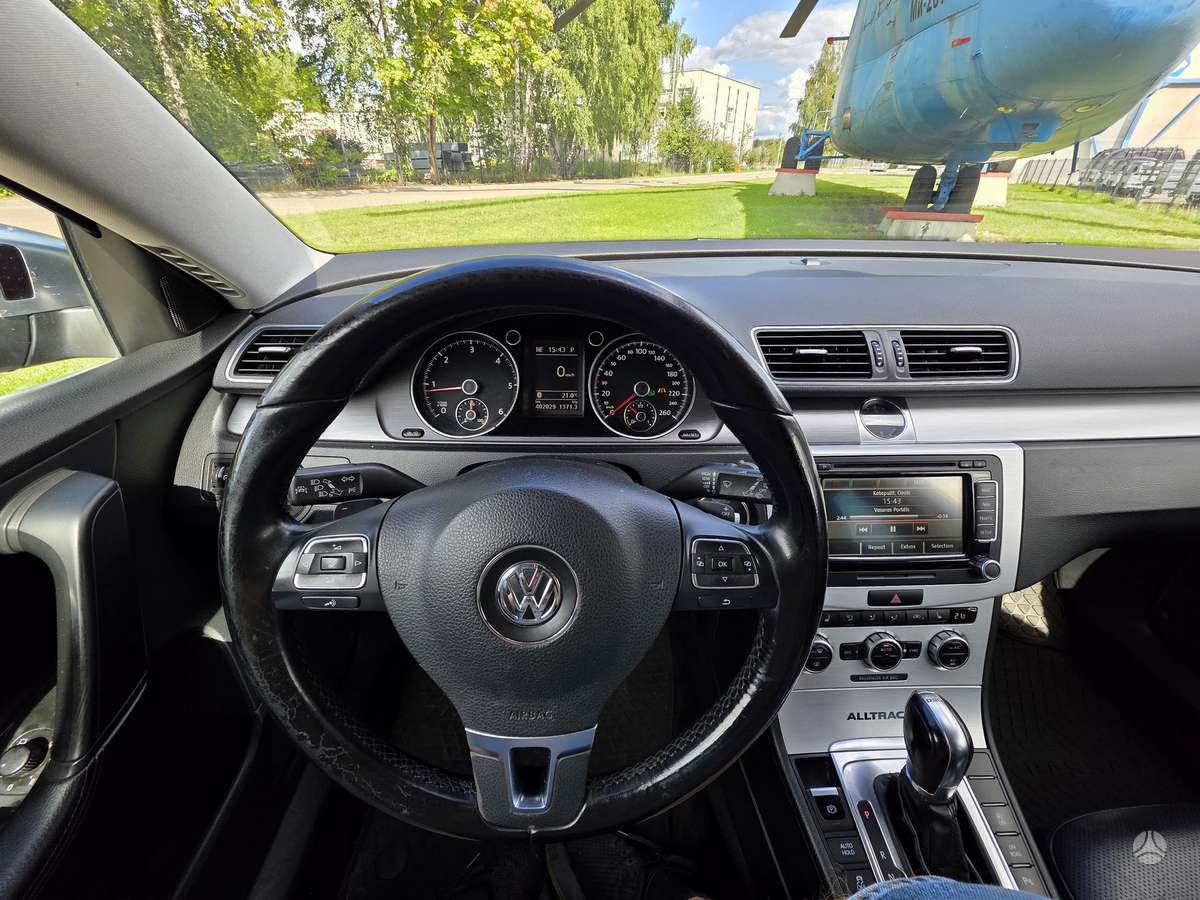 Volkswagen Passat 2013 — photo 6