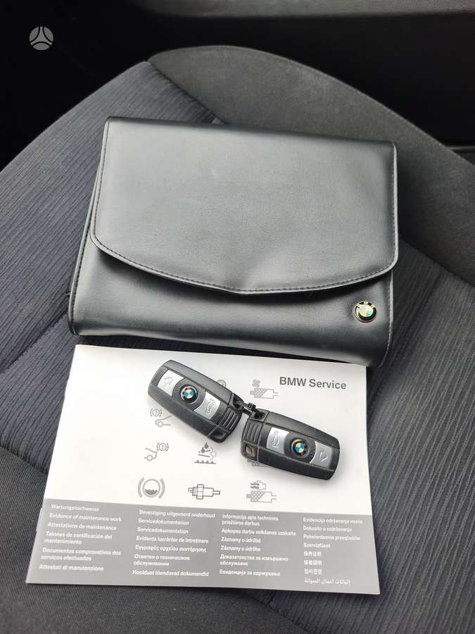 BMW X1 2013 — photo 13