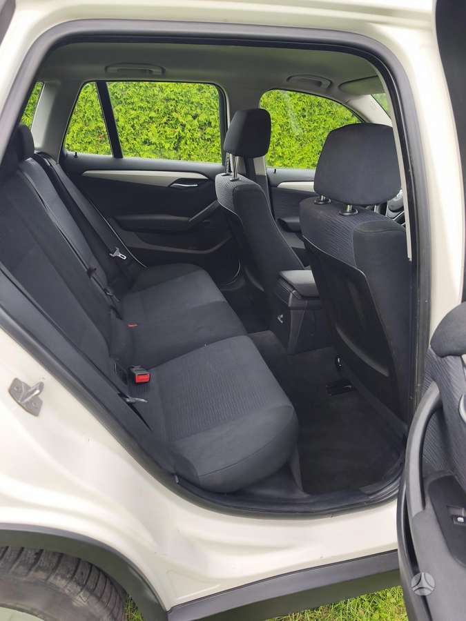 BMW X1 2013 — photo 19