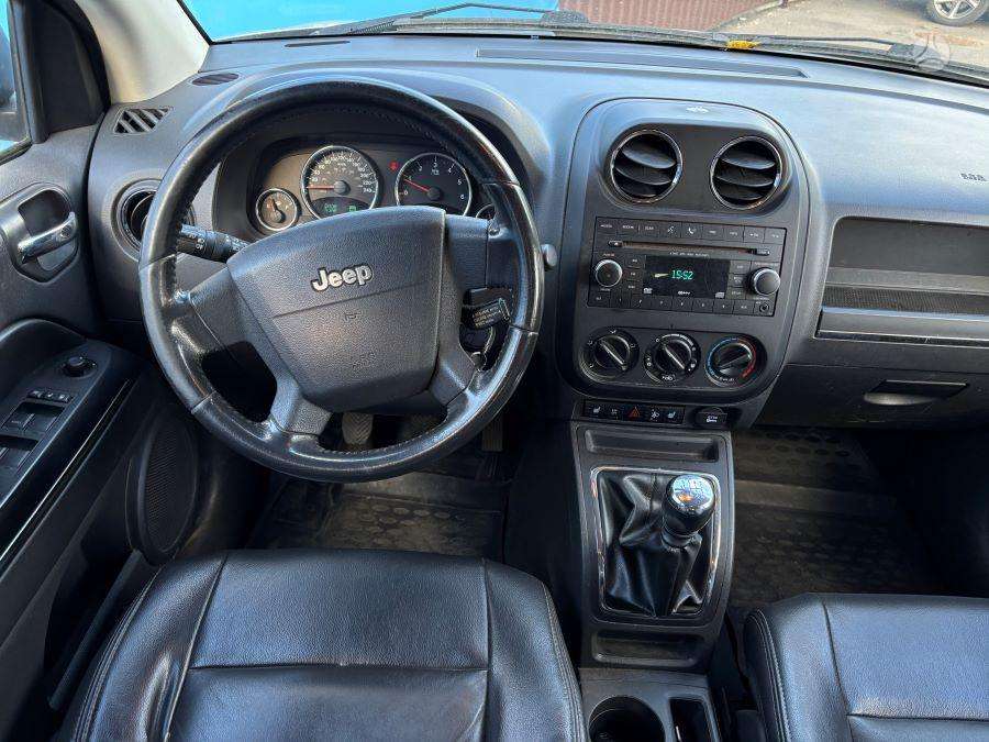 Jeep Compass 2010 — фото 5