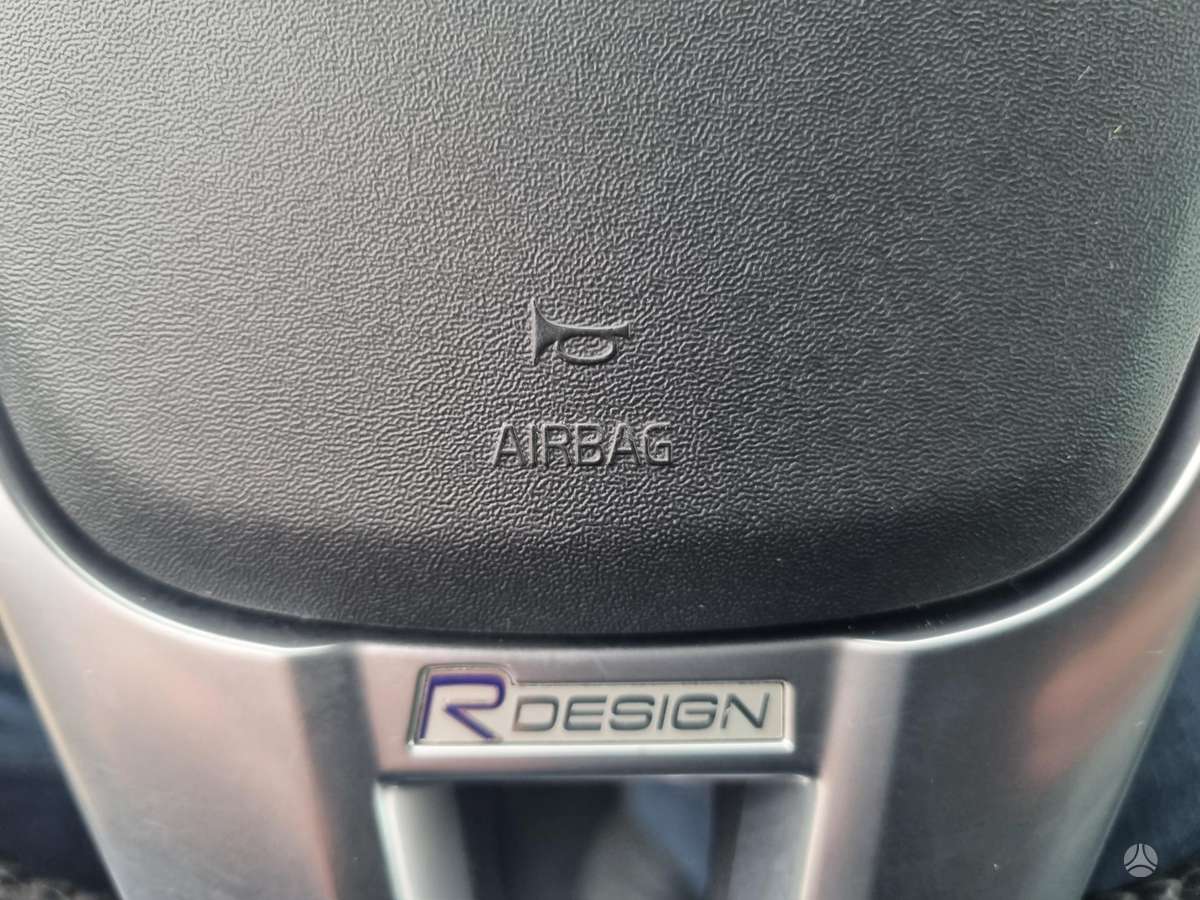 Volvo V60 2013 — photo 23