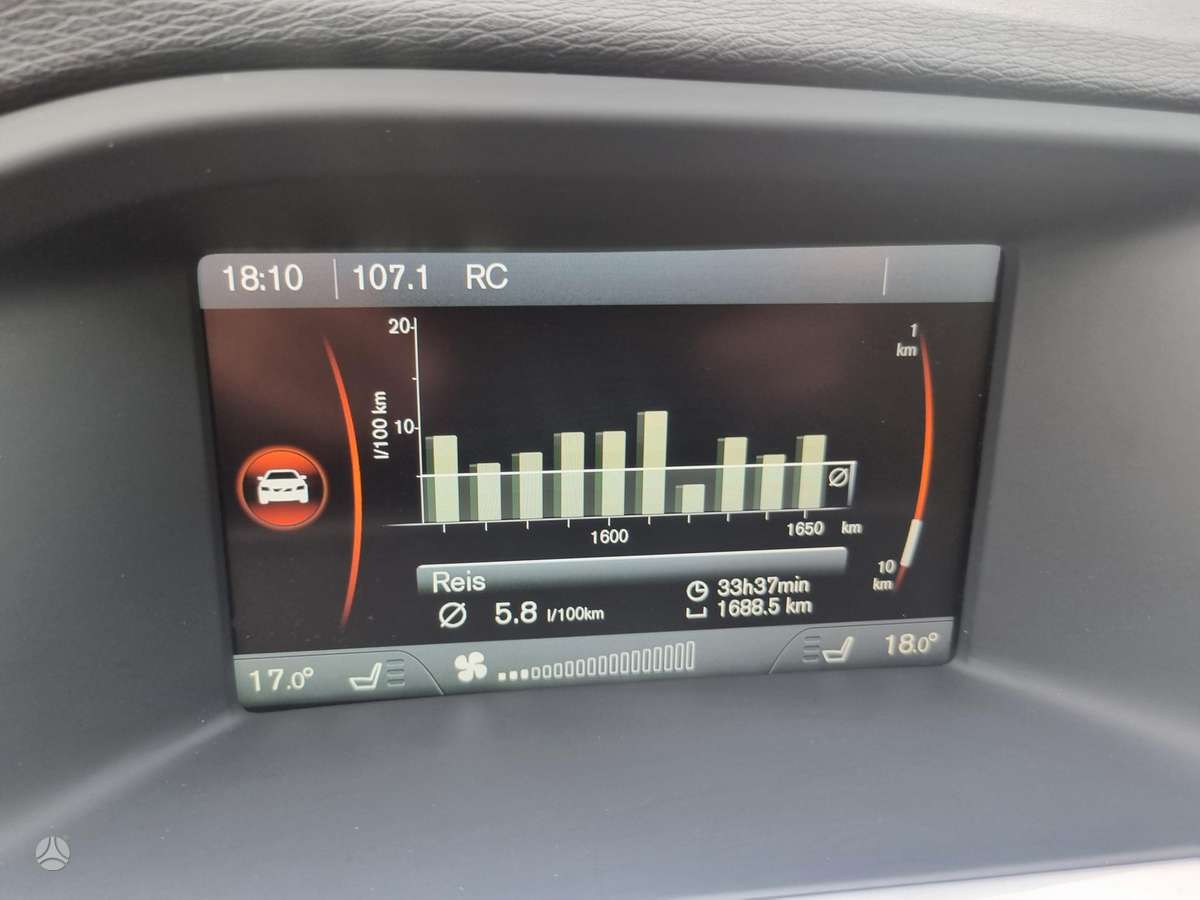 Volvo V60 2013 — photo 28