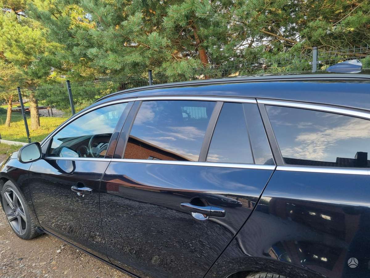 Volvo V60 2013 — photo 5