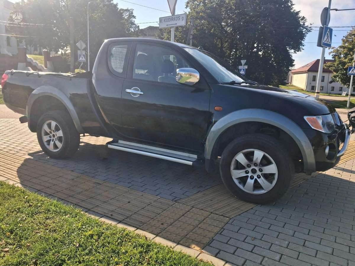 Mitsubishi L200 2008 — photo 6