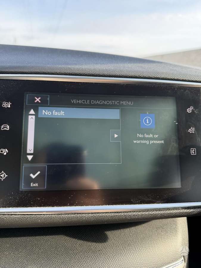 Peugeot 308 2014 — photo 12
