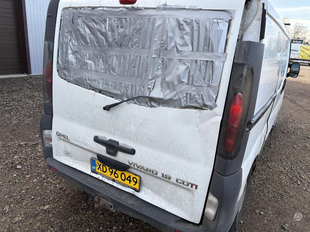 Opel Vivaro 2004 — photo 16