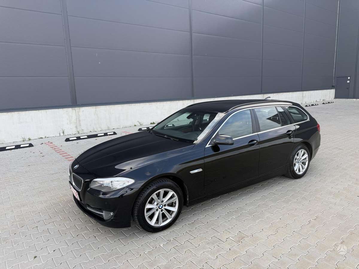BMW 520 2011 — двигун 2000 cm³, 184 HP (135kW)