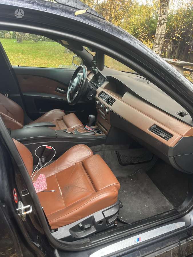 BMW 530, 2006