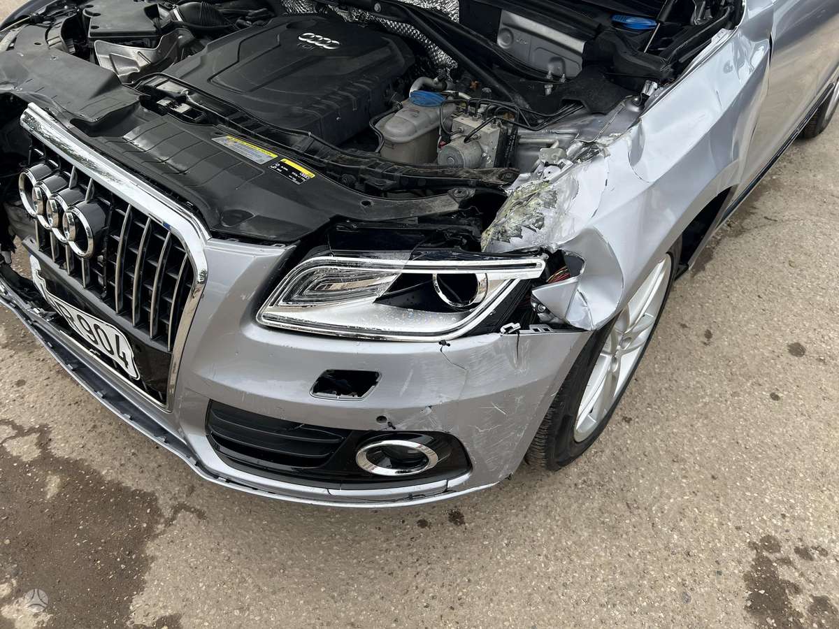 Audi Q5 2015 — photo 10