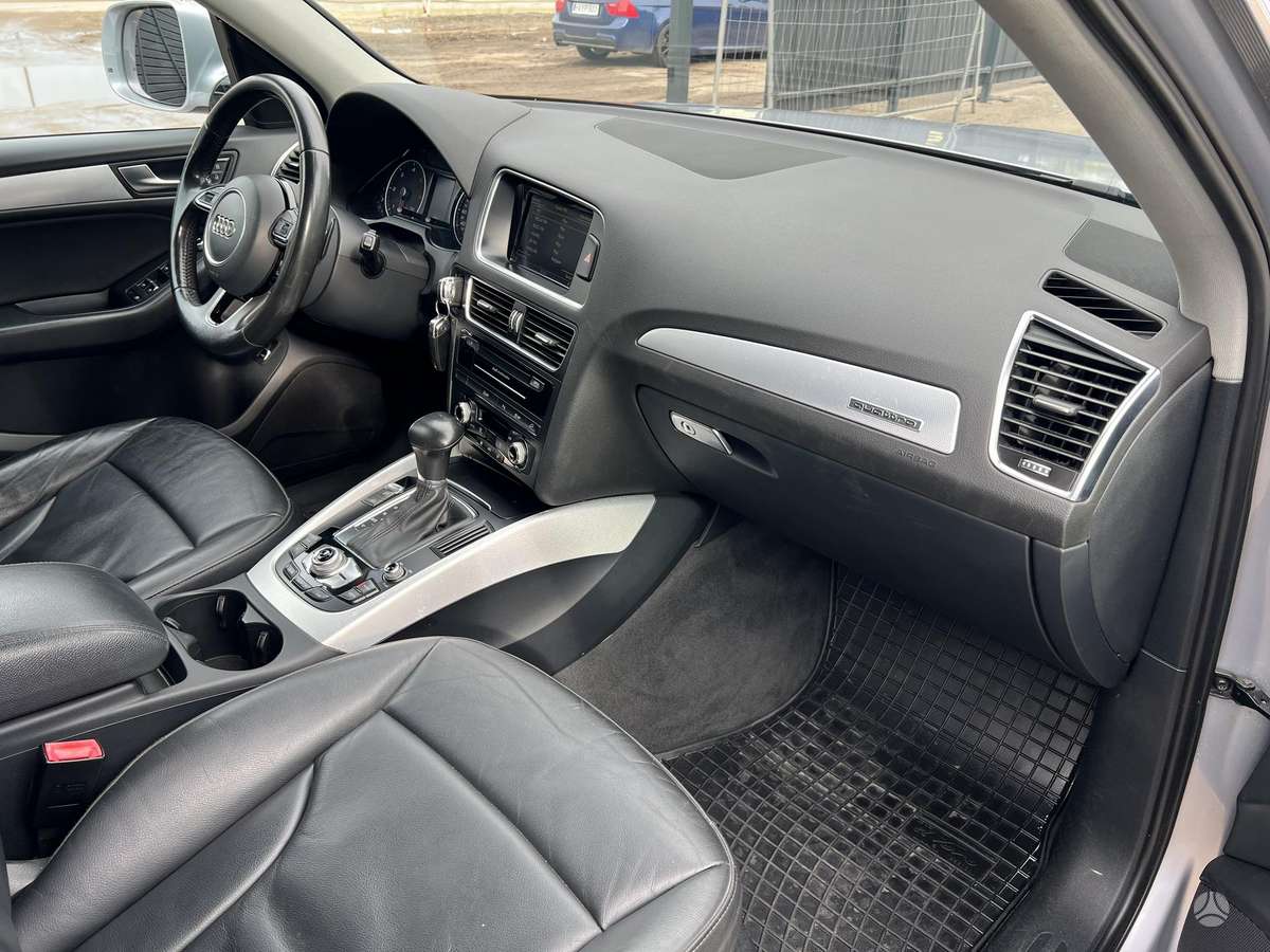Audi Q5 2015 — photo 16
