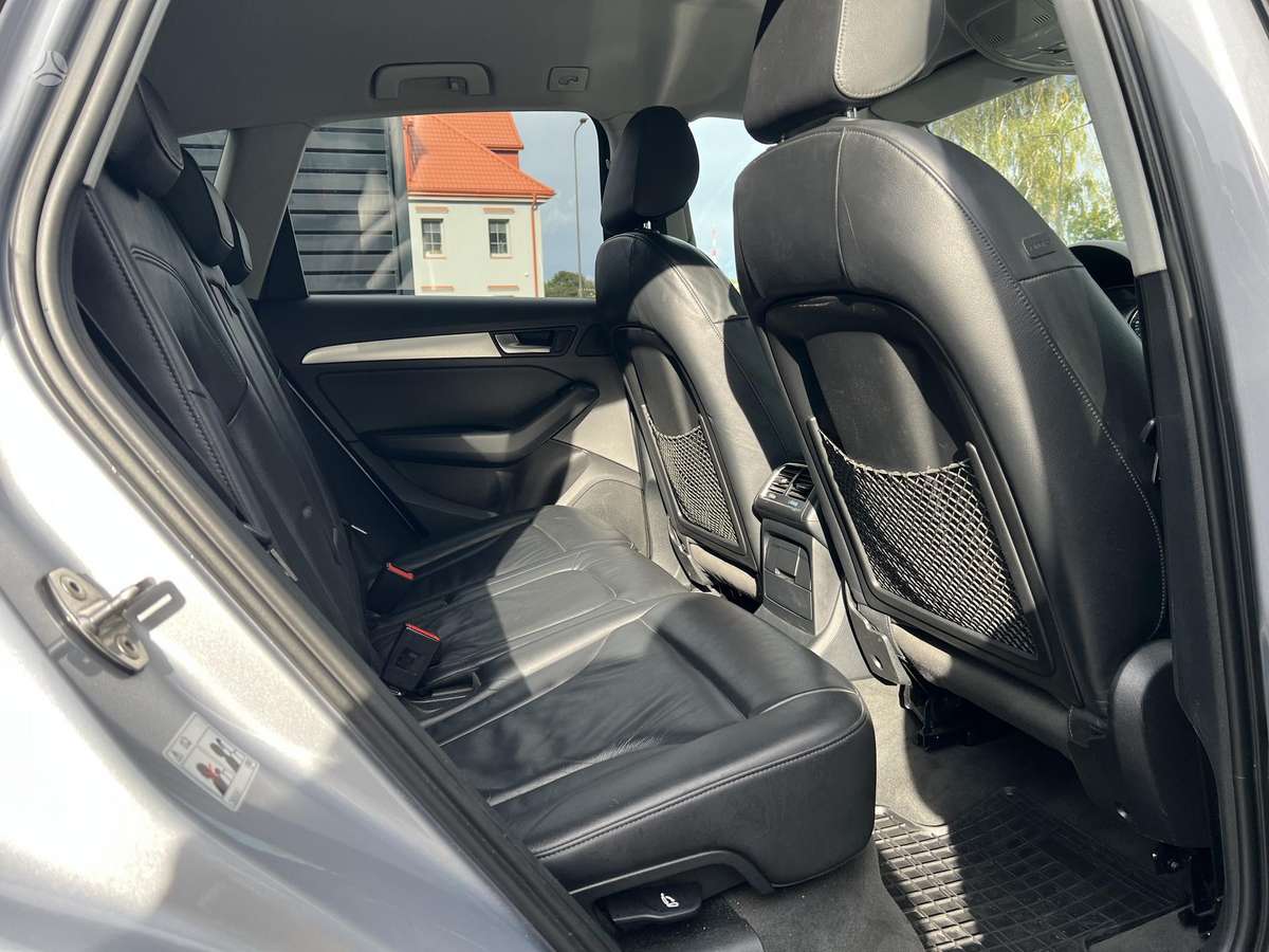Audi Q5 2015 — photo 17