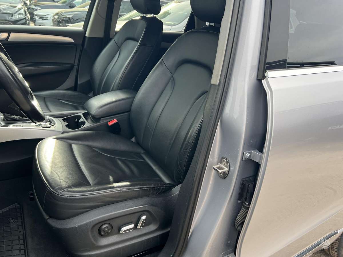 Audi Q5 2015 — photo 20