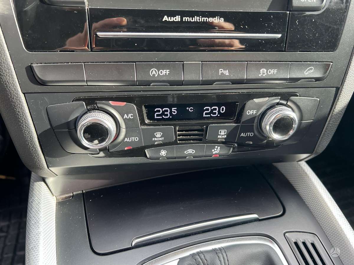 Audi Q5 2015 — photo 23