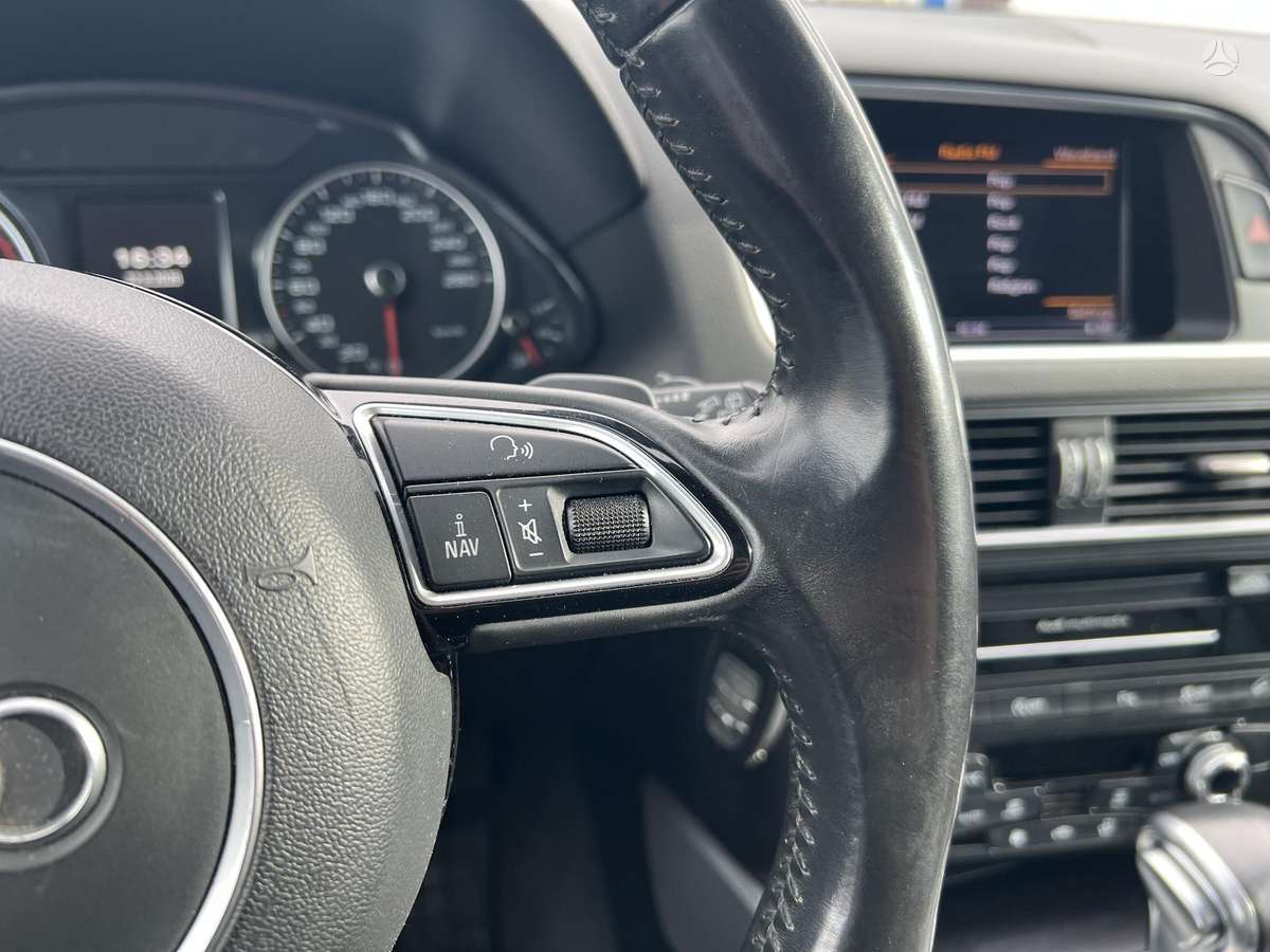 Audi Q5 2015 — photo 28