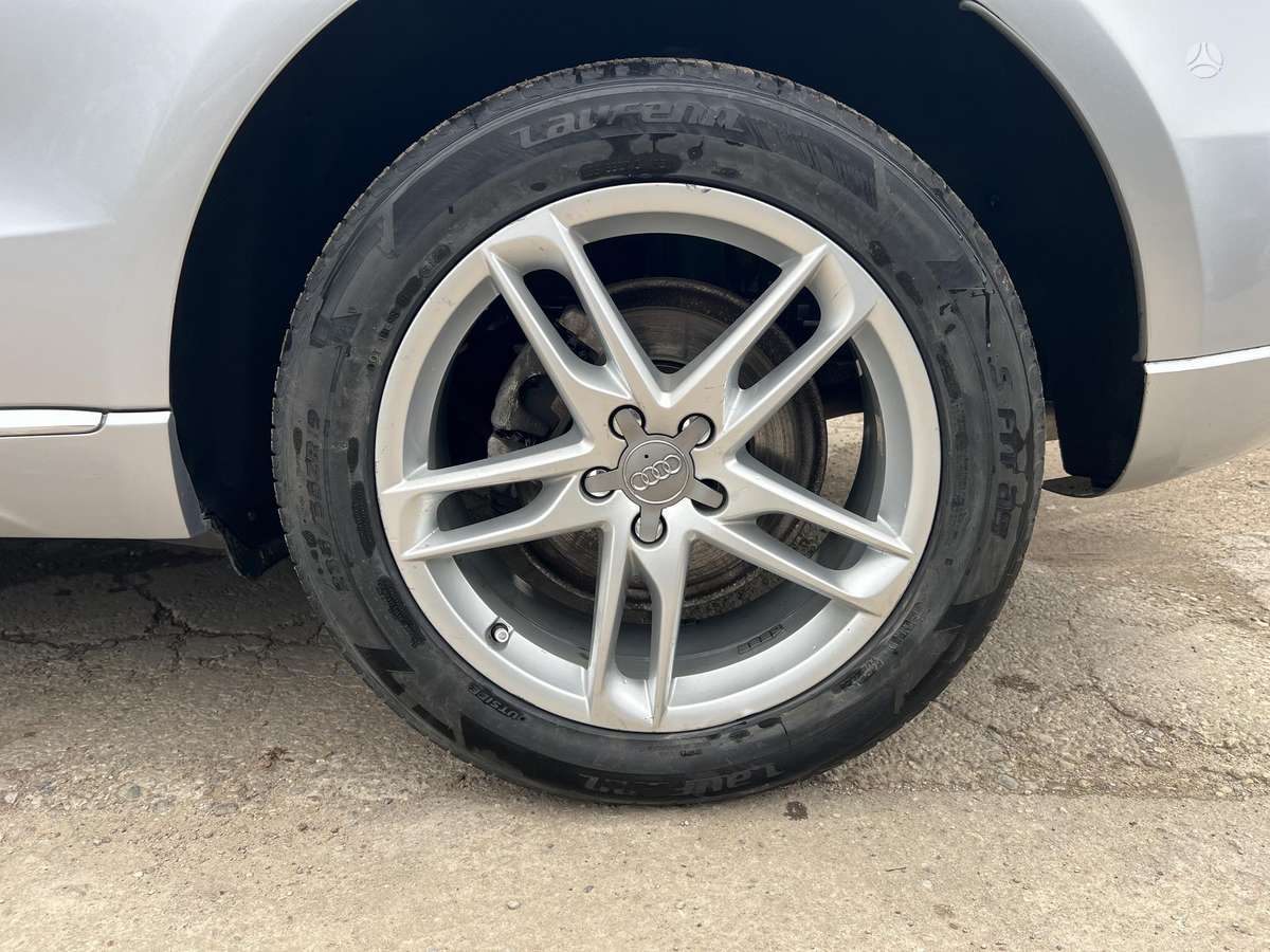 Audi Q5 2015 — photo 40