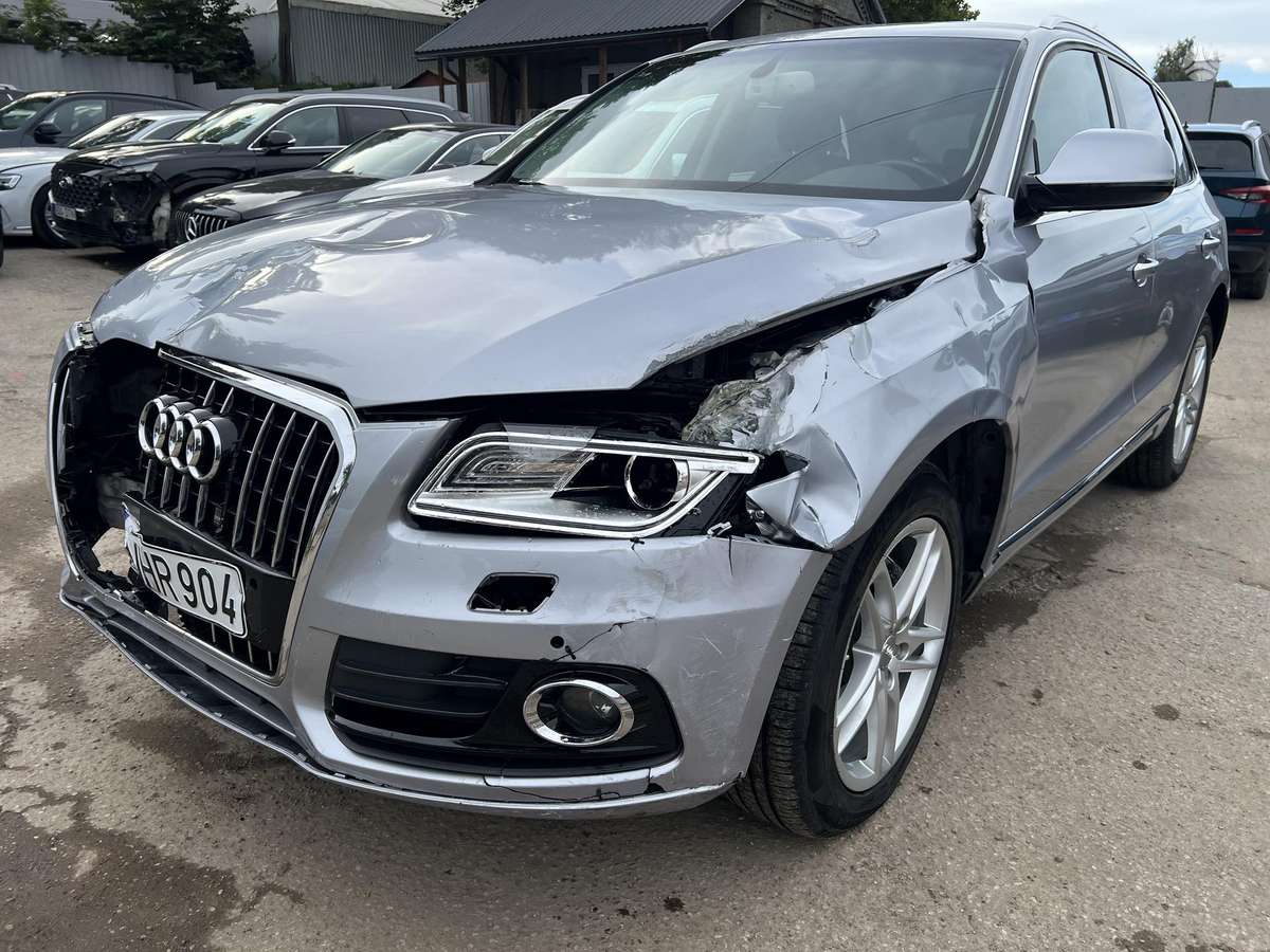Audi Q5 2015 — photo 6