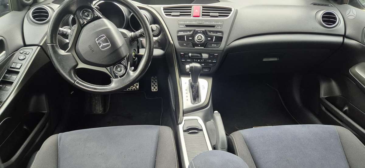 Honda Civic 2015 — photo 14