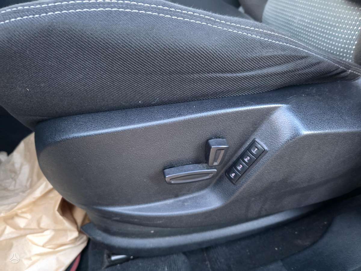 Ford S-MAX 2014 — photo 20