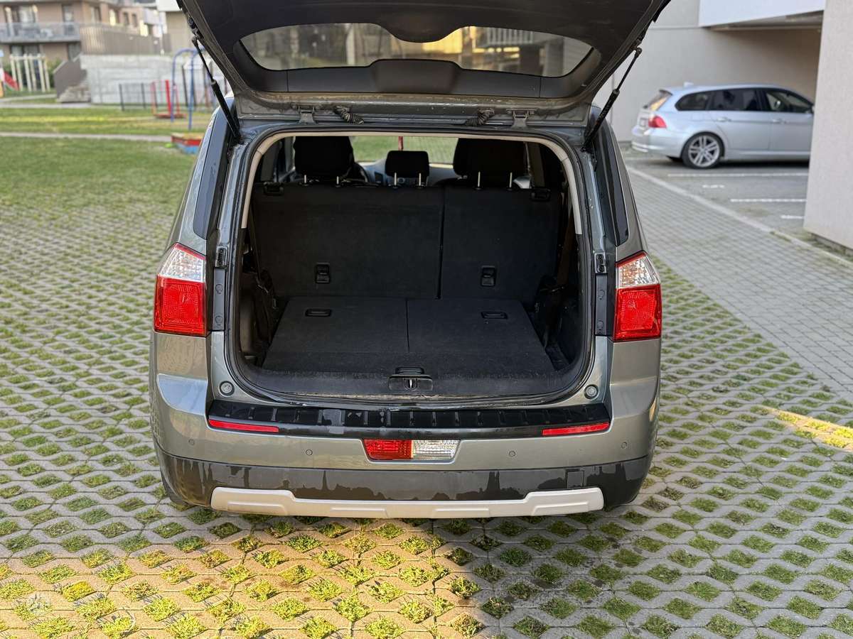 Chevrolet Orlando 2011 — photo 6