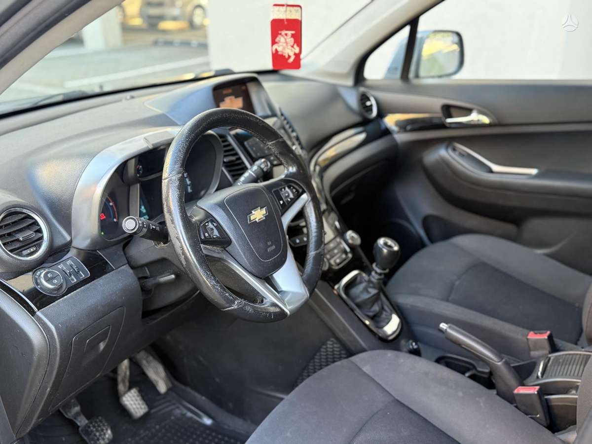 Chevrolet Orlando 2011 — photo 8