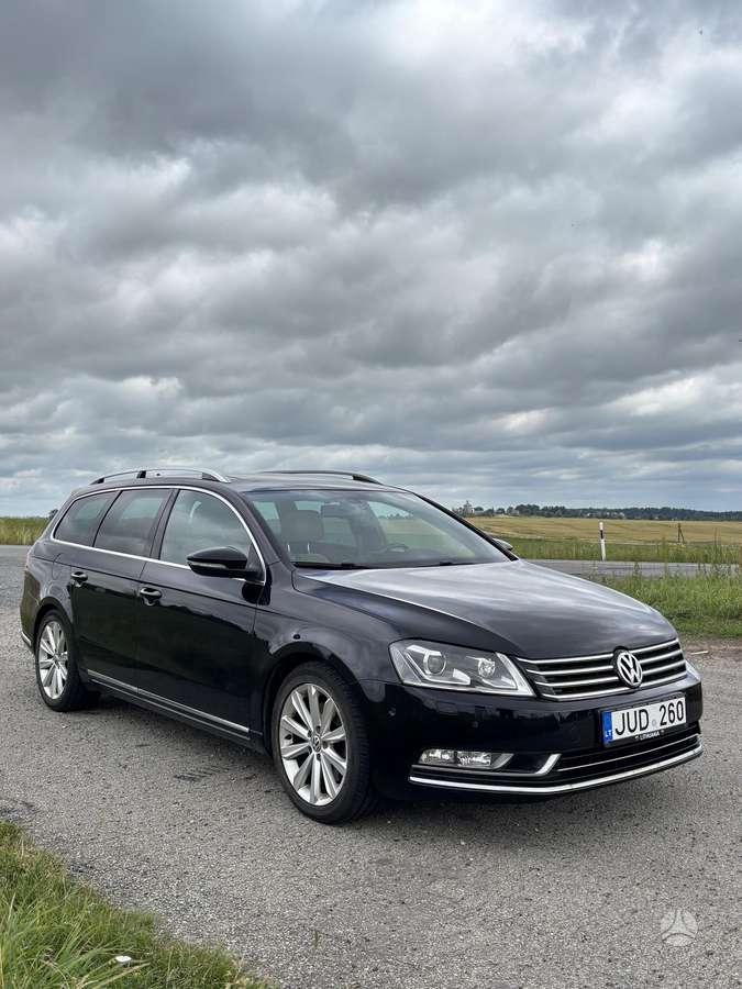 Volkswagen Passat 2014 — vehicle for AFU Ukraine