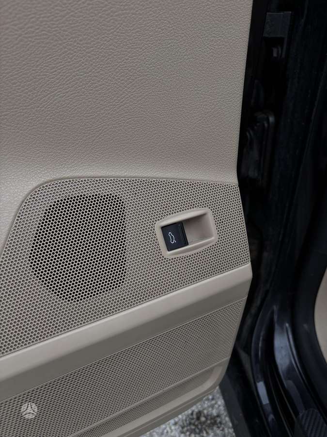 Volkswagen Passat 2014 — photo 20
