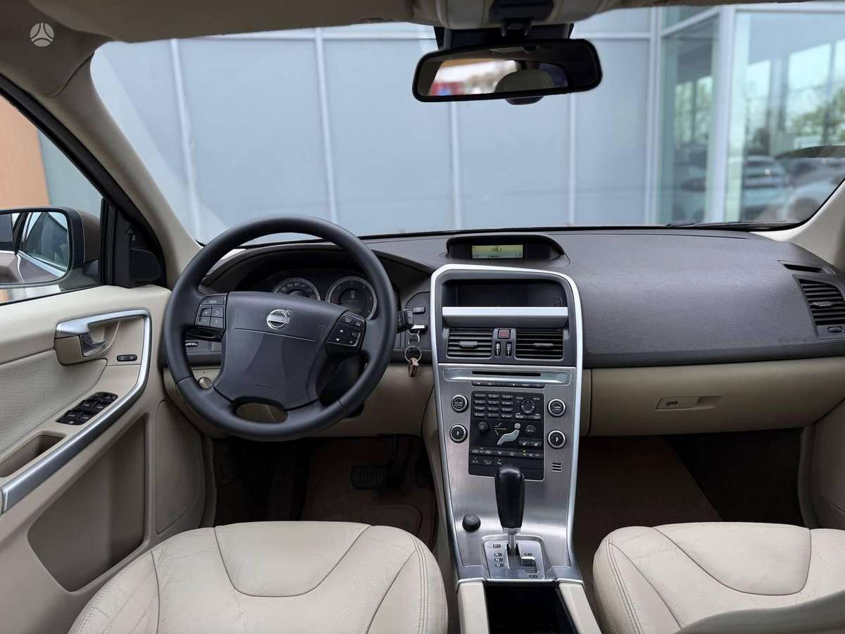 Volvo XC60 2008 — photo 16