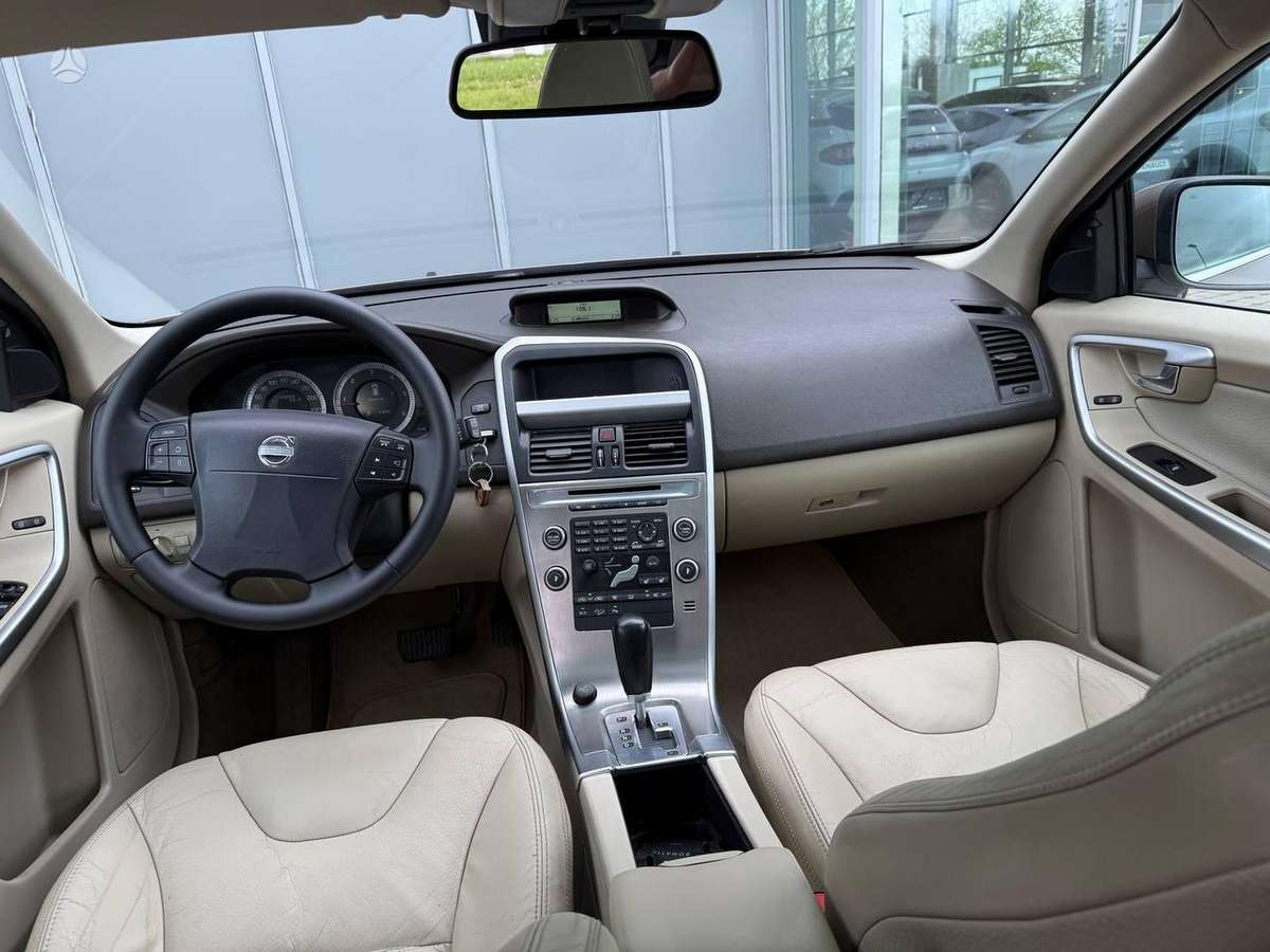 Volvo XC60 2008 — photo 22