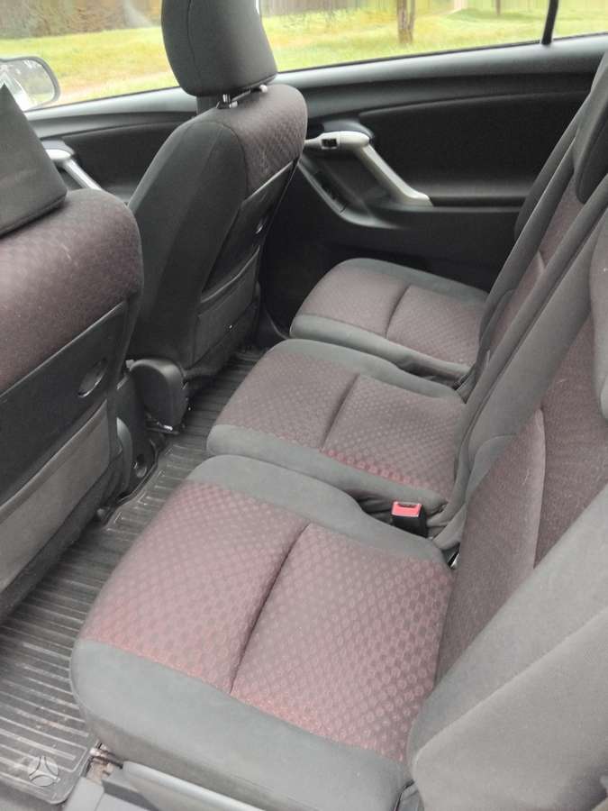 Toyota Verso 2012 — photo 5