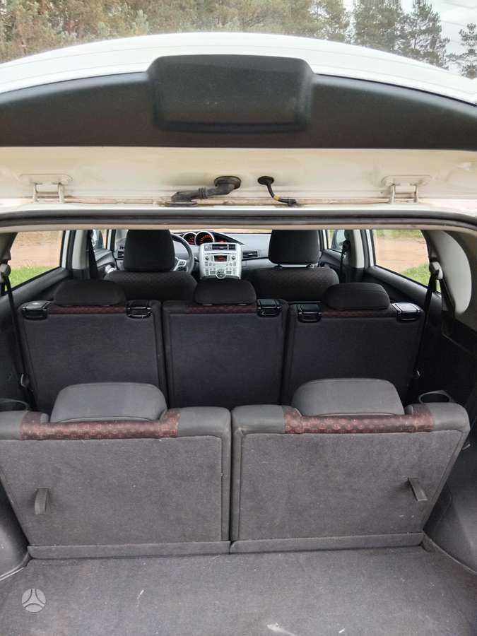 Toyota Verso 2012 — photo 6