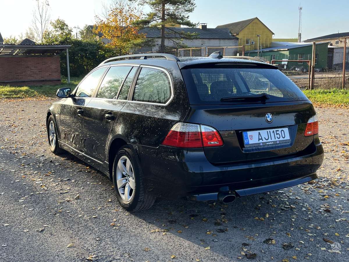 BMW 520 2009 — двигун 1995 cm³, 163 HP (120kW)
