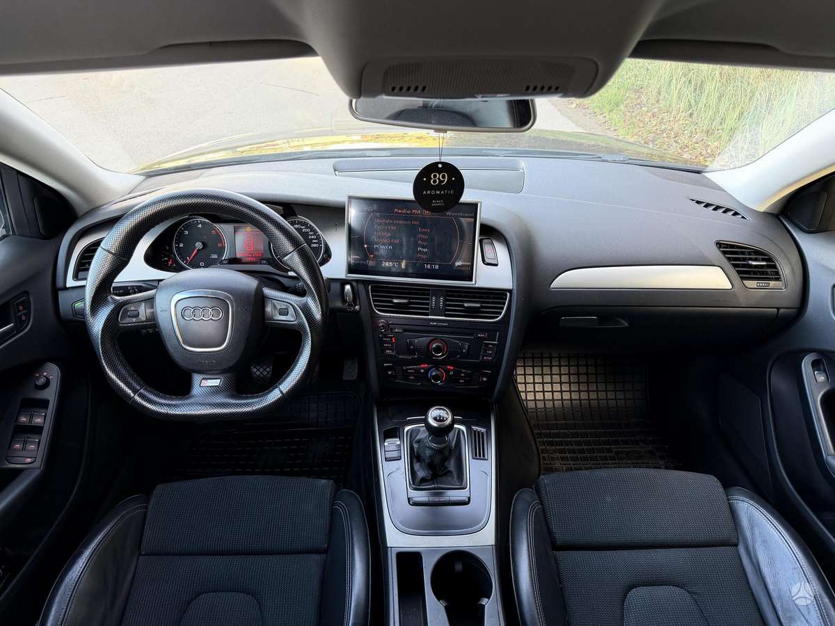 Audi A4 2008 — photo 5