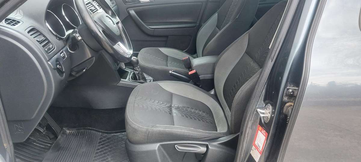 Skoda Yeti 2014 — photo 12