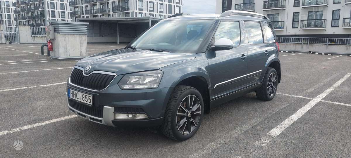 Skoda Yeti 2014 — interior