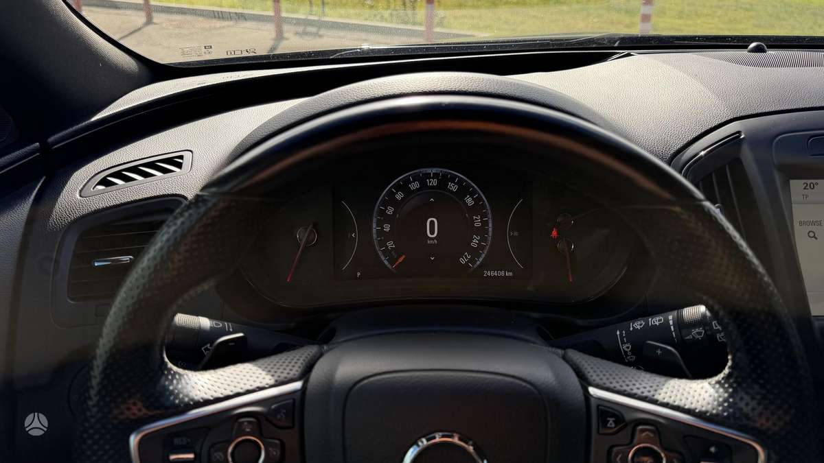 Opel Insignia 2013 — photo 6