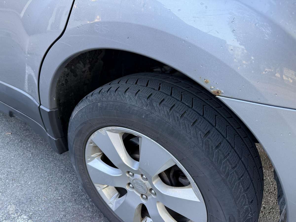Subaru Outback 2010 — photo 5