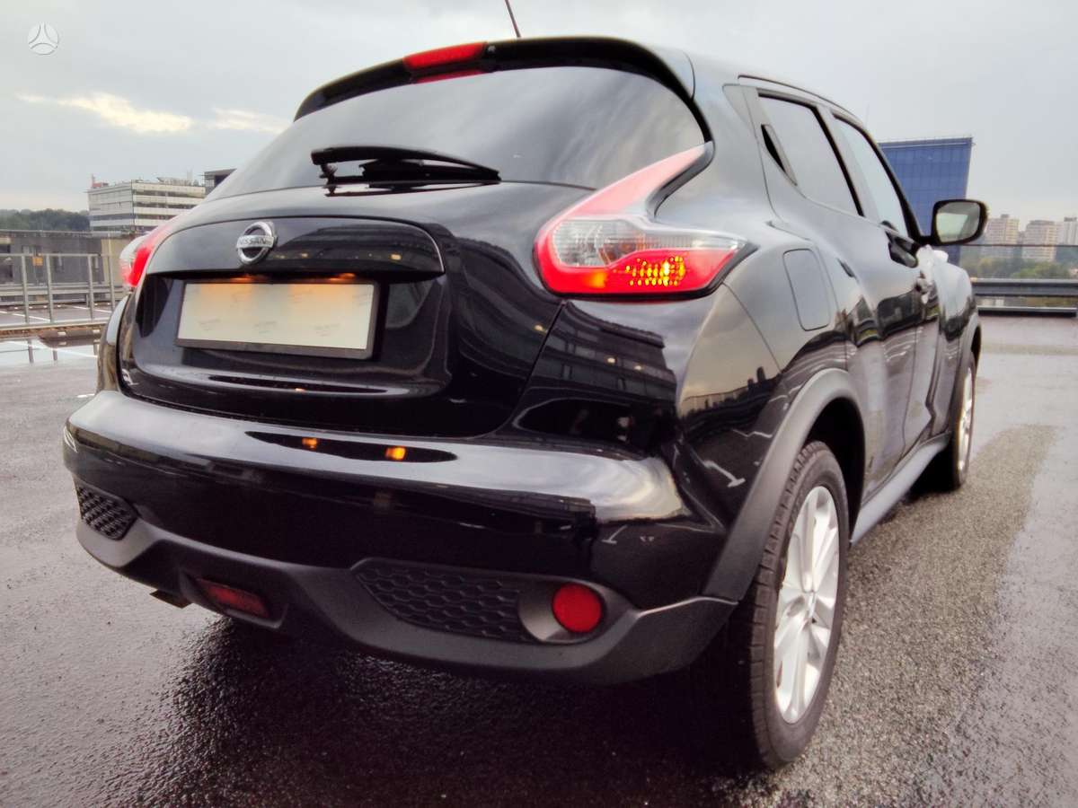 Nissan Juke 2015 — двигун 1618 cm³, 190 HP (140kW)