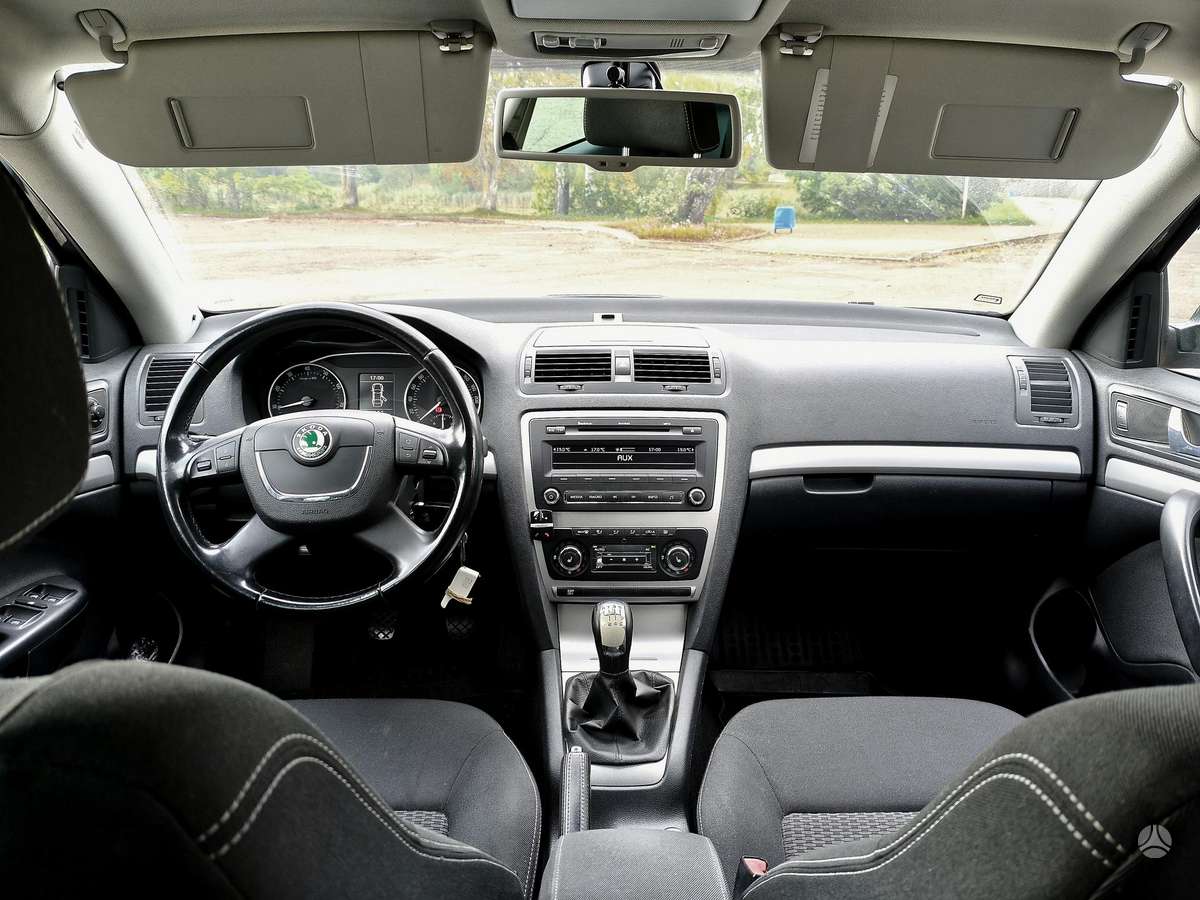 Skoda Octavia 2009 — photo 11