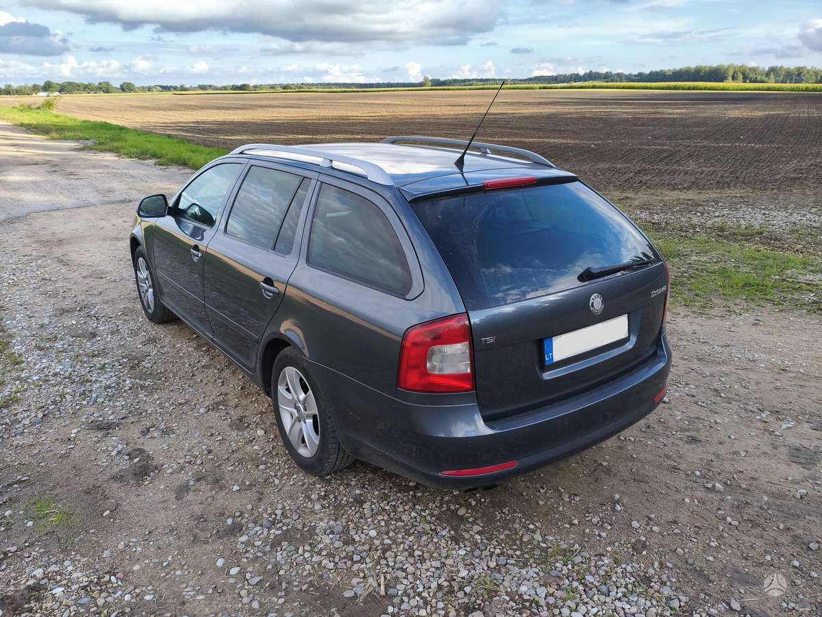 Skoda Octavia 2009 — photo 7